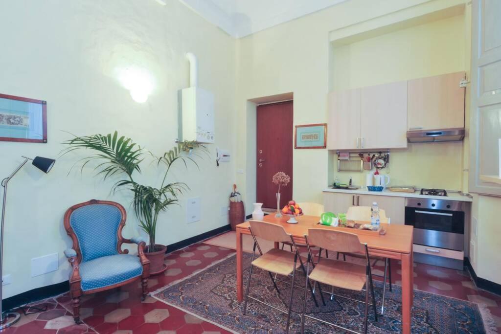 Cozy Apartment In Palazzo Malaspina Piacenza Exterior photo